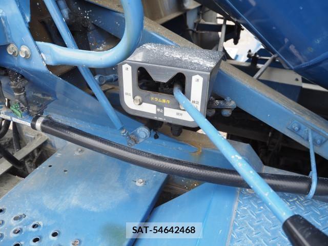 Isuzu FORWARD 2015-05 7500646-18