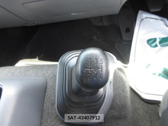 Isuzu FORWARD 2021-12 7500642-19