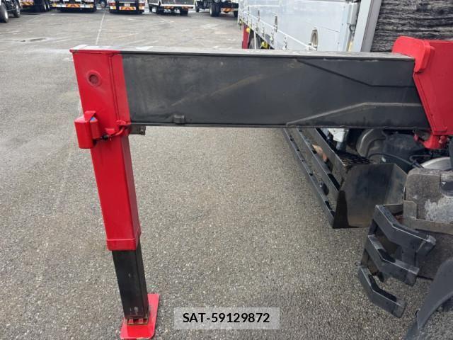 Isuzu FORWARD 2018-05 7500639-15
