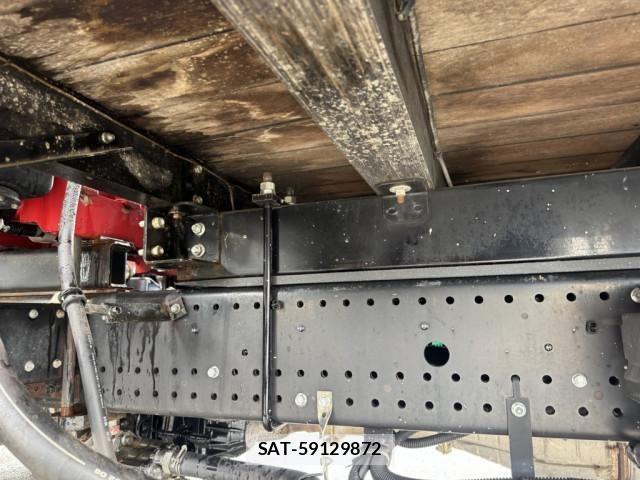 Isuzu FORWARD 2018-05 7500639-22