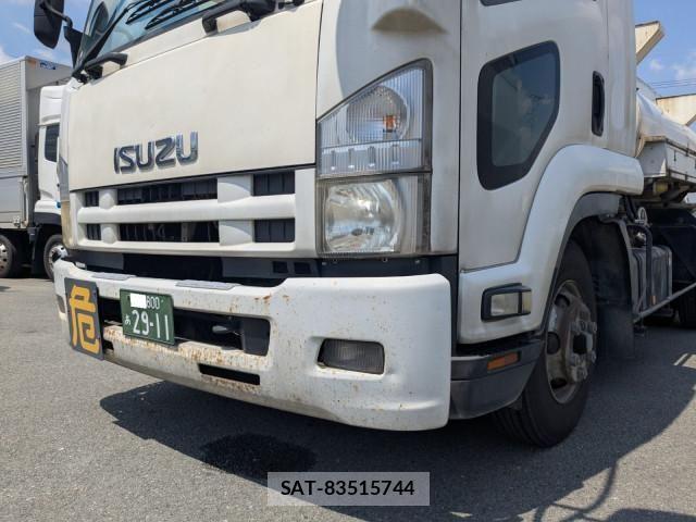 Isuzu FORWARD 2012-04 7500656-25