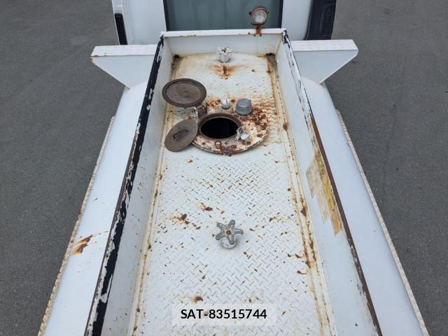 Isuzu FORWARD 2012-04 7500656-26