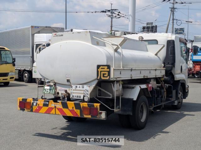 Isuzu FORWARD 2012-04 7500656-3