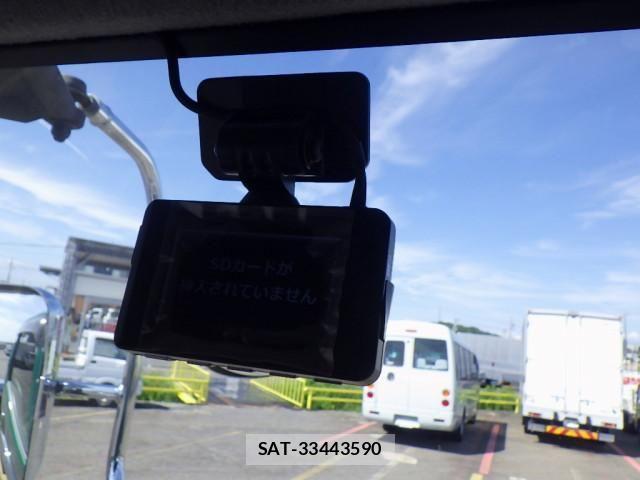 Isuzu FORWARD 2020-08 7500640-13