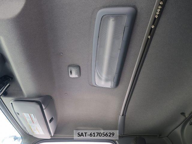 Isuzu FORWARD 2020-03 7562145-23
