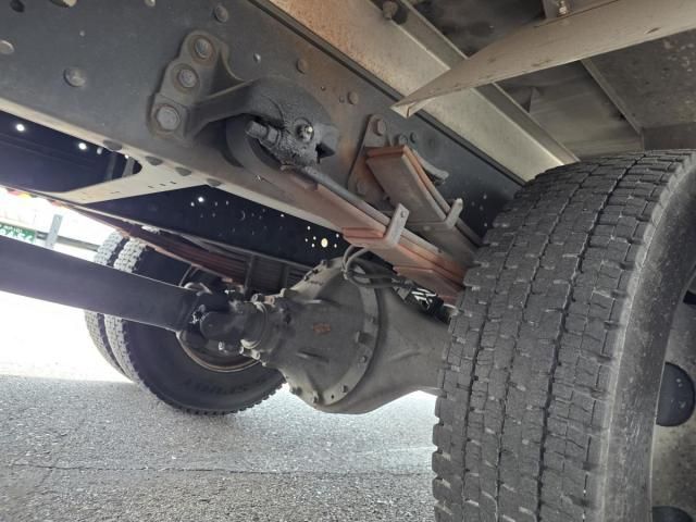 Isuzu FORWARD 2019-07 7606865-13