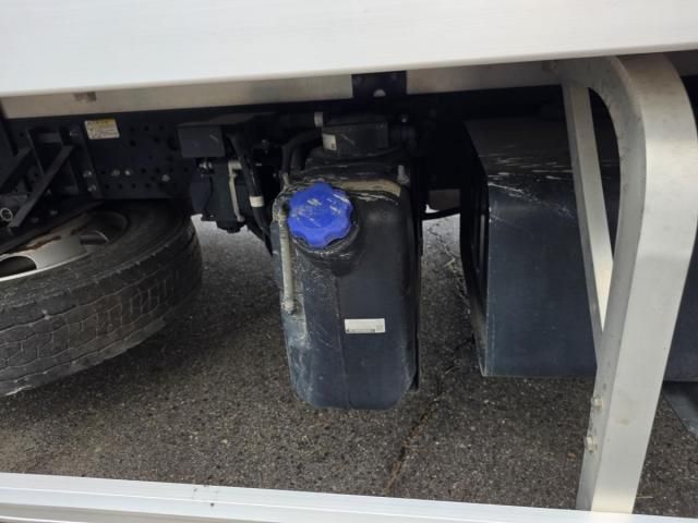 Isuzu FORWARD 2019-07 7606865-14