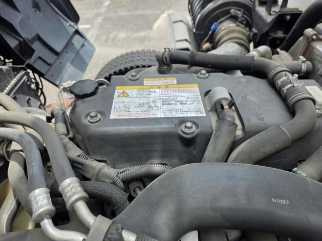Isuzu FORWARD 2019-07 7606865-17