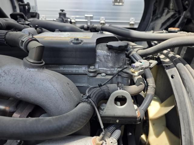 Isuzu FORWARD 2019-07 7606865-23