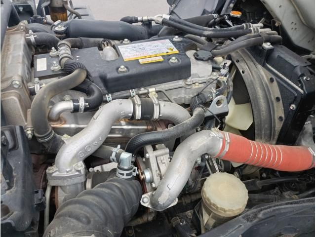 Isuzu FORWARD 2017-03 7606878-15