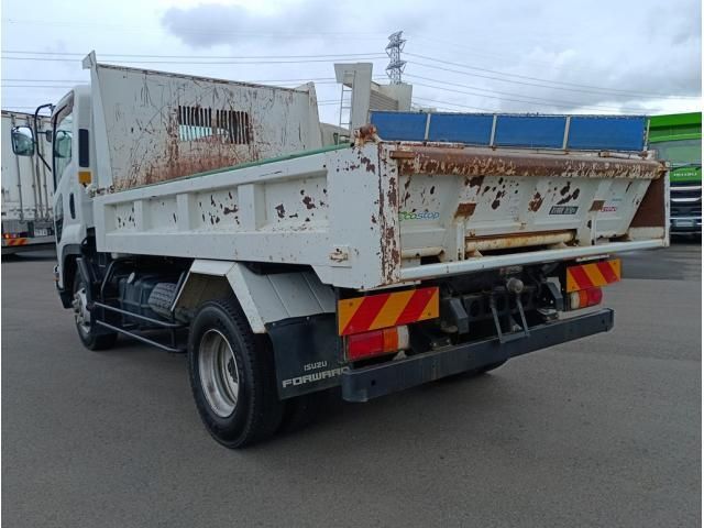 Isuzu FORWARD 2017-03 7606878-3