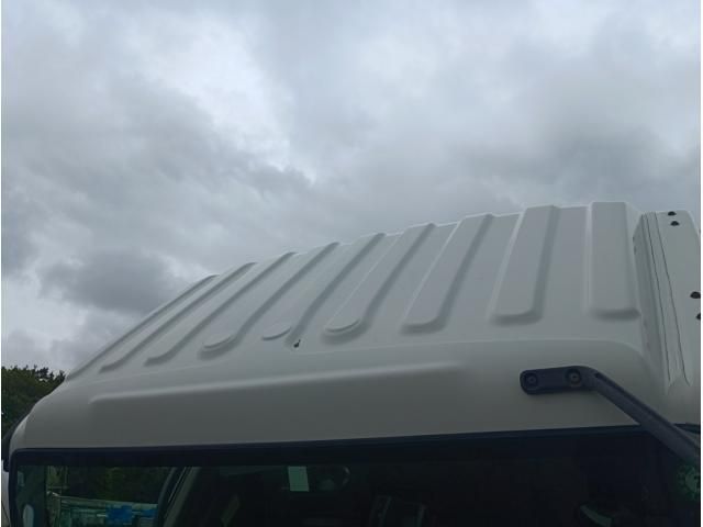 Isuzu FORWARD 2017-03 7606878-8