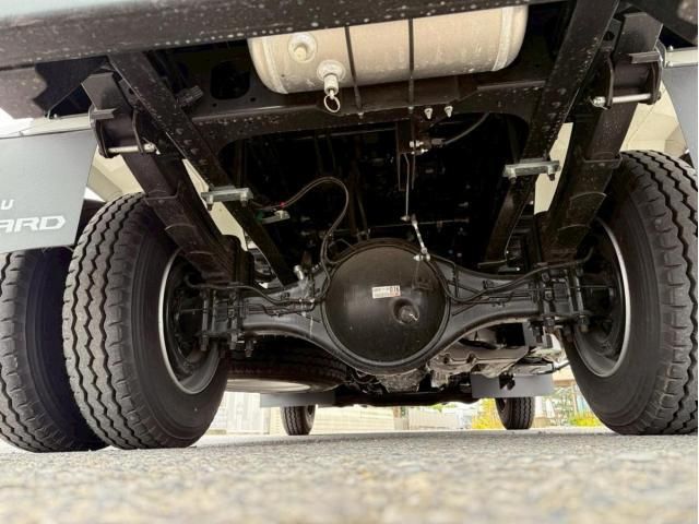 Isuzu FORWARD 2025-04 7606863-13