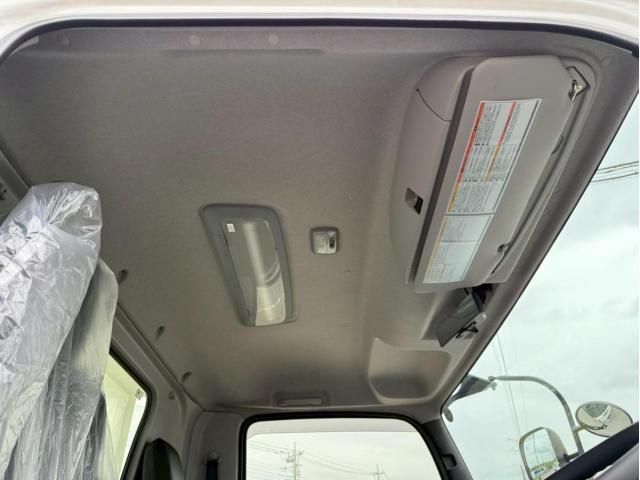 Isuzu FORWARD 2025-04 7606863-16