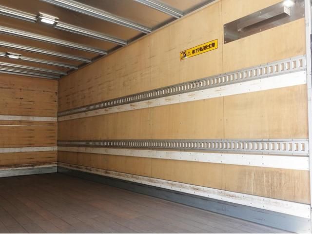 Isuzu FORWARD 2018-01 7606882-16