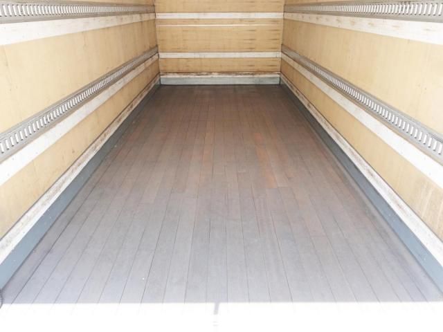 Isuzu FORWARD 2018-01 7606882-17