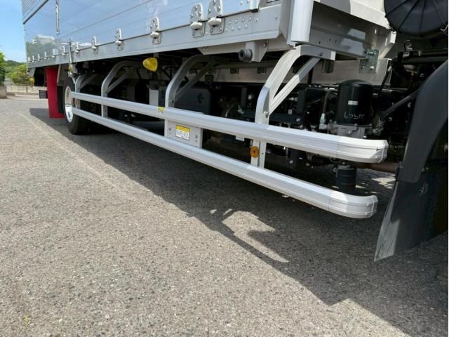 Isuzu FORWARD 2025-09 7606862-15