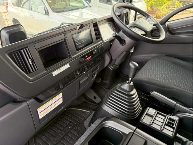 Isuzu FORWARD 2025-09 7606862-26