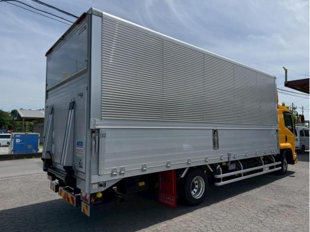 Isuzu FORWARD 2025-09 7606862-3