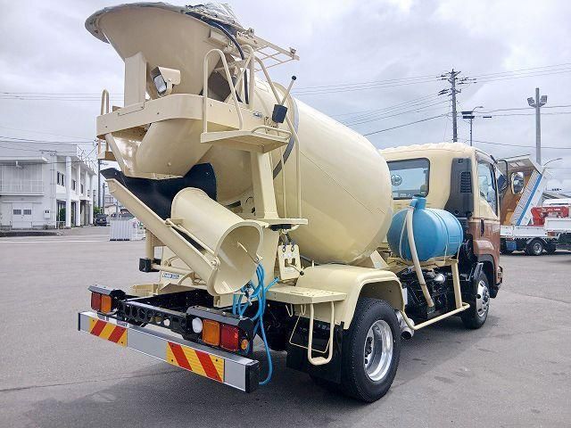 Isuzu FORWARD 2014-03 7606870-3