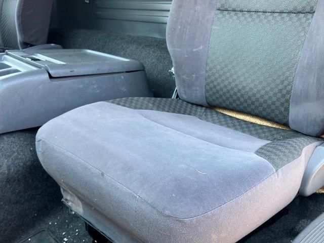 Isuzu FORWARD 2019-02 7606888-19