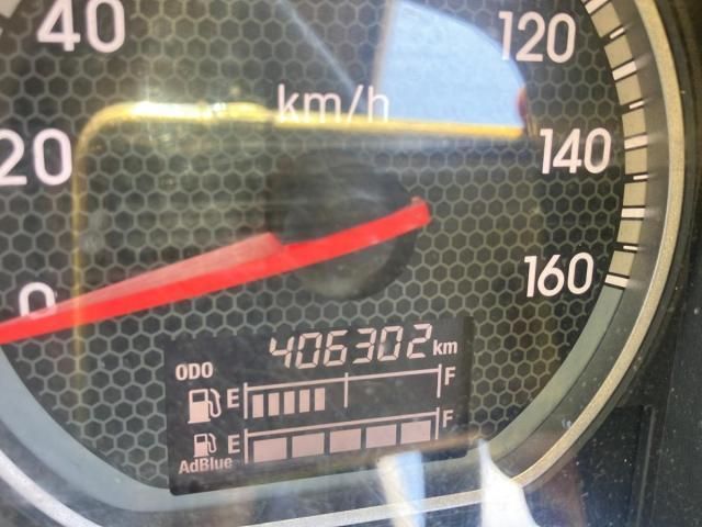 Isuzu FORWARD 2019-02 7606888-21