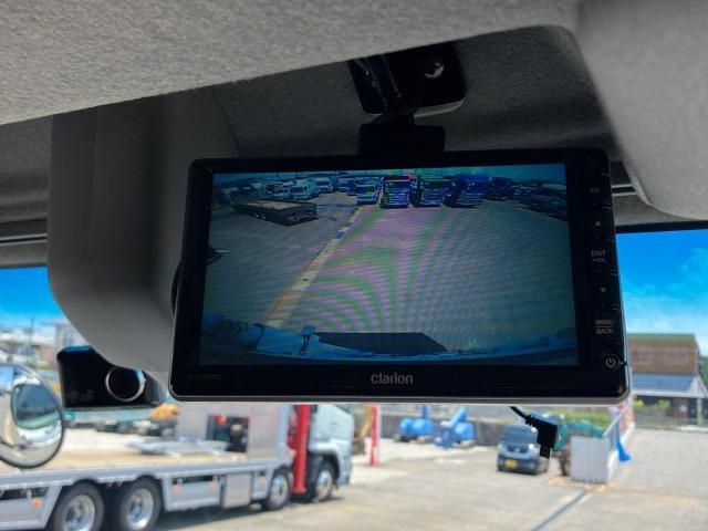 Isuzu FORWARD 2019-02 7606888-22