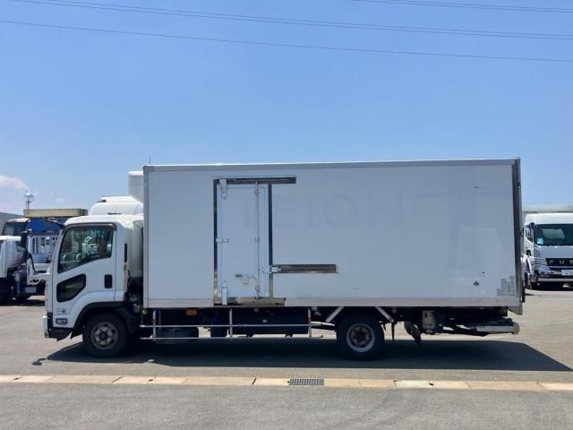 Isuzu FORWARD 2019-02 7606888-4