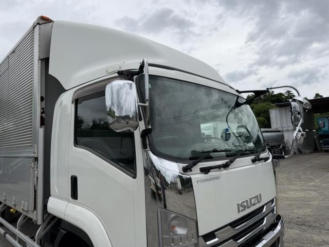 Isuzu FORWARD 2015-03 7606889-11