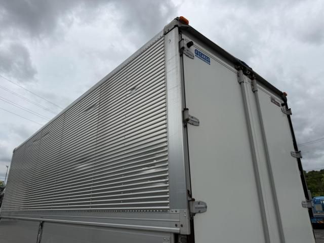 Isuzu FORWARD 2015-03 7606889-16
