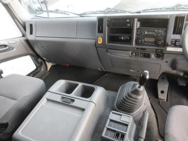 Isuzu FORWARD 2017-06 7606877-20