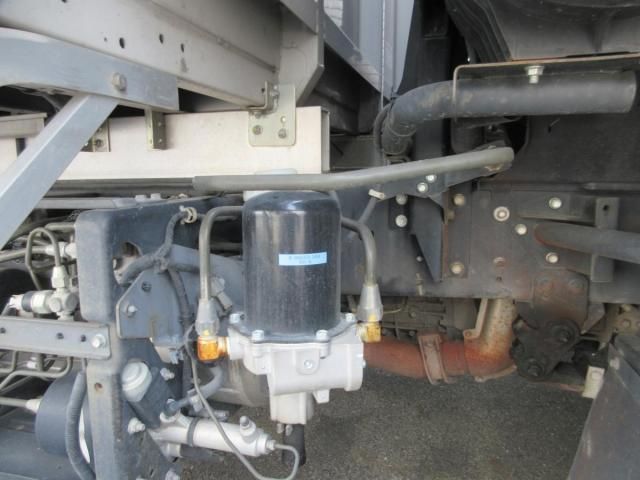 Isuzu FORWARD 2017-06 7606877-27