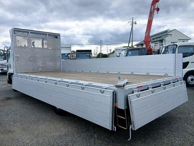 Isuzu FORWARD 2019-09 7606880-8