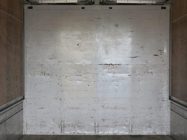 Isuzu FORWARD 2013-04 7606883-10
