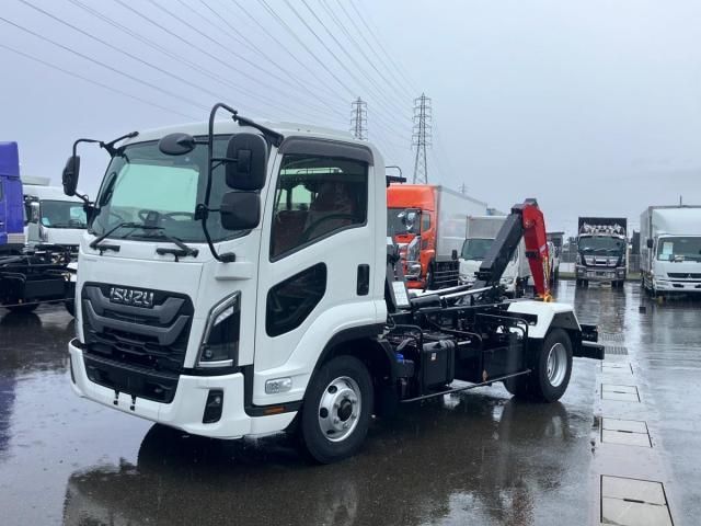 Isuzu FORWARD 2024-07 7710248-0