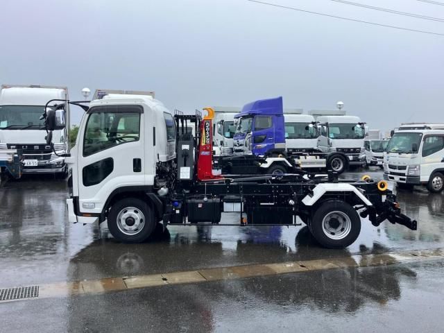 Isuzu FORWARD 2024-07 7710248-4