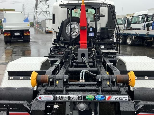 Isuzu FORWARD 2024-07 7710248-7