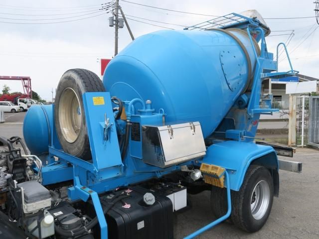 Isuzu FORWARD 2021-10 7710255-14