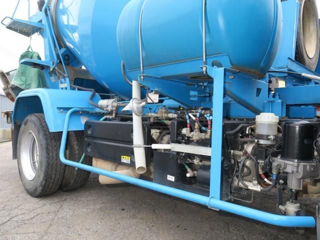 Isuzu FORWARD 2021-10 7710255-15