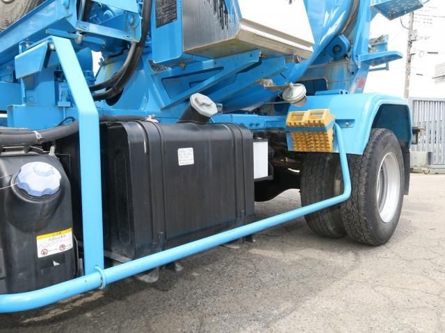 Isuzu FORWARD 2021-10 7710255-16