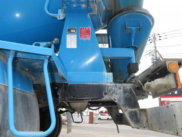 Isuzu FORWARD 2021-10 7710255-18