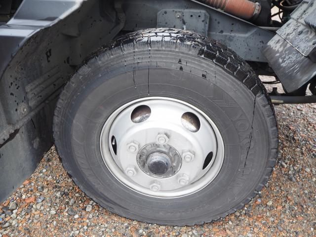 Isuzu FORWARD 2014-07 7710313-18