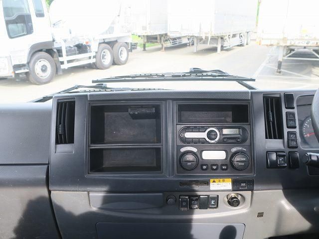 Isuzu FORWARD 2016-02 7710260-17