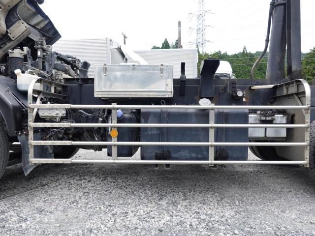 Isuzu FORWARD 2020-07 7710268-11