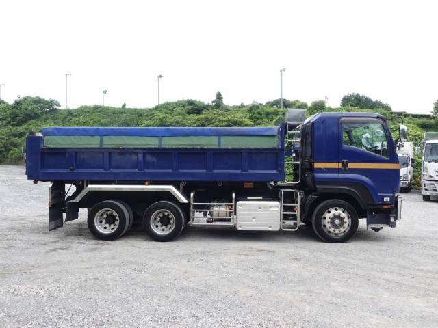 Isuzu FORWARD 2020-07 7710268-4