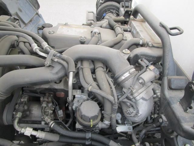 Isuzu FORWARD 2016-08 7710293-21
