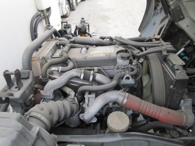 Isuzu FORWARD 2016-08 7710293-22