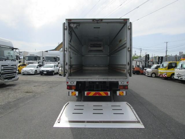Isuzu FORWARD 2016-08 7710293-7