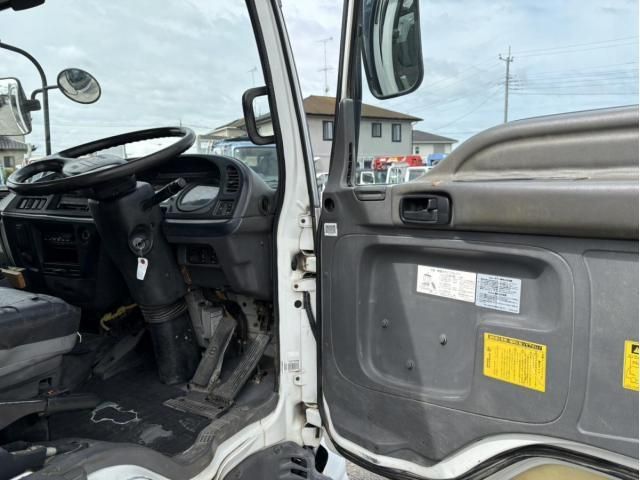 Isuzu FORWARD 2005-09 7710315-18
