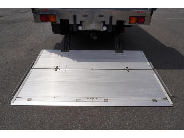 Isuzu FORWARD 2020-04 7710256-26